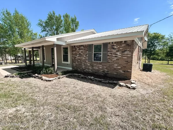 2928 Sycamore Road, Coldwater, MS 38618