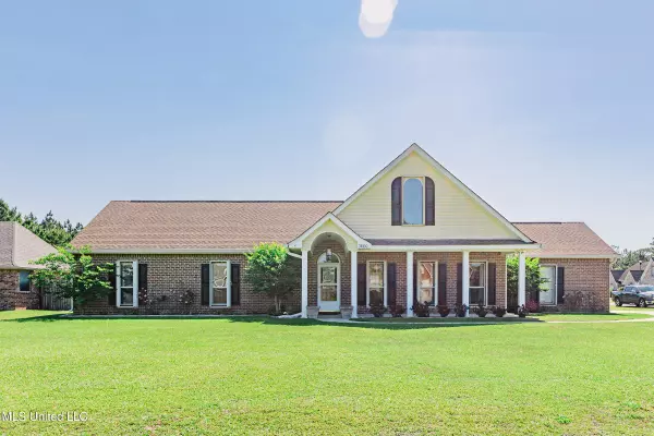 3000 Village Circle, Ocean Springs, MS 39564