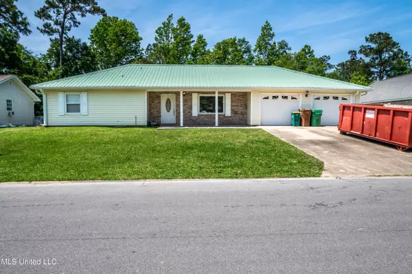 105 Shady Drive, Long Beach, MS 39560