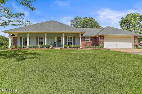 4 Lamplighter Road, Pearl, MS 39208