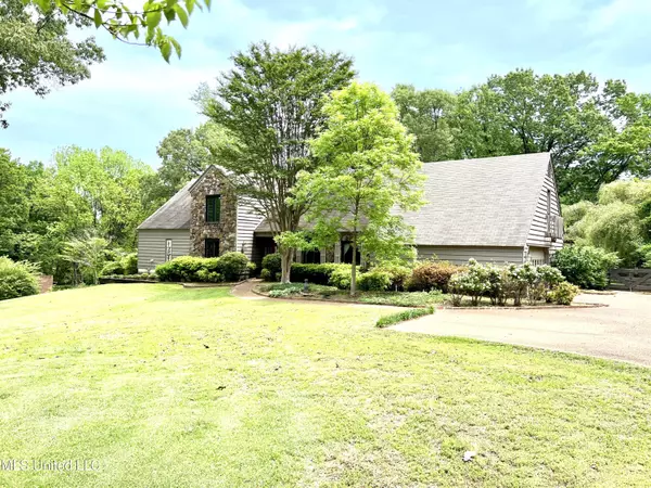 Hernando, MS 38632,1610 Mount Pleasant Road