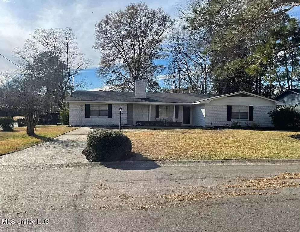 Hattiesburg, MS 39402,1305 Estelle Street