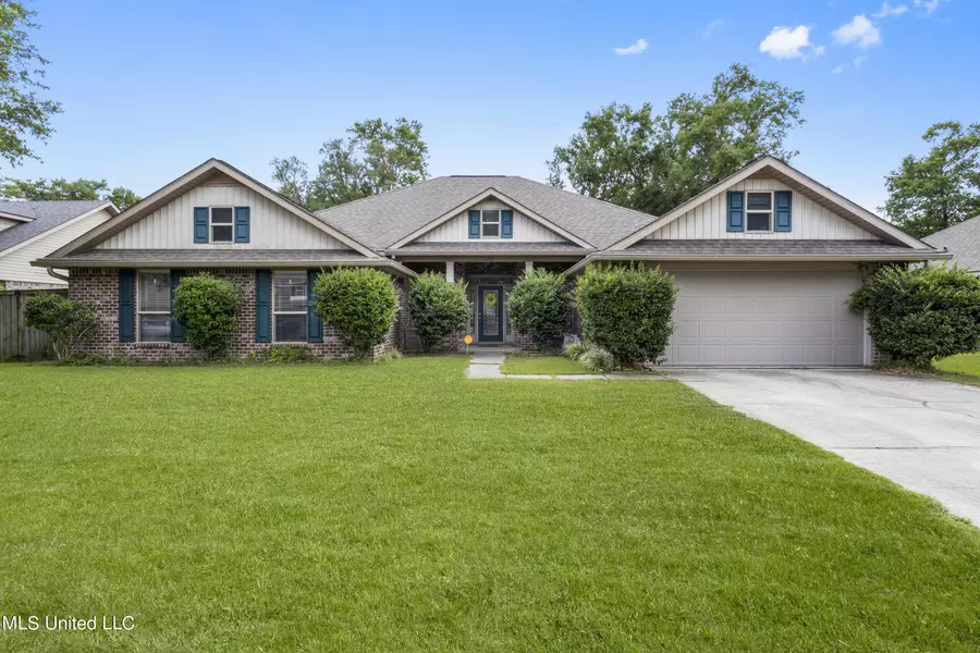 120 Cattail Lane, Ocean Springs, MS 39564