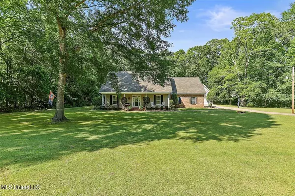 Terry, MS 39170,4507 Pine Lake Drive