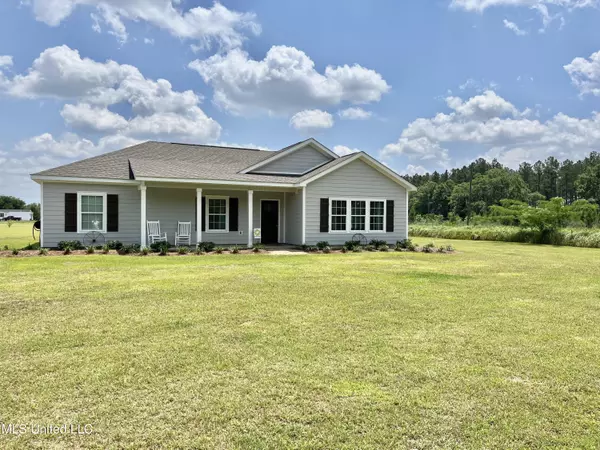 135 Clifton Brown Lane, Lucedale, MS 39452