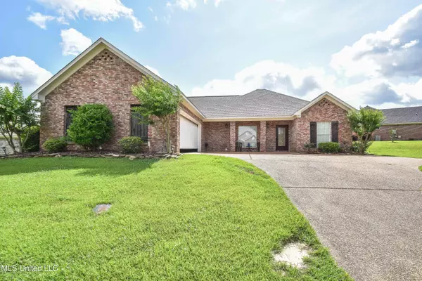 219 Ashton Way, Brandon, MS 39047