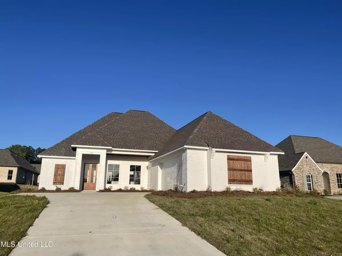 Canton, MS 39046,104 Sweetbriar Ct