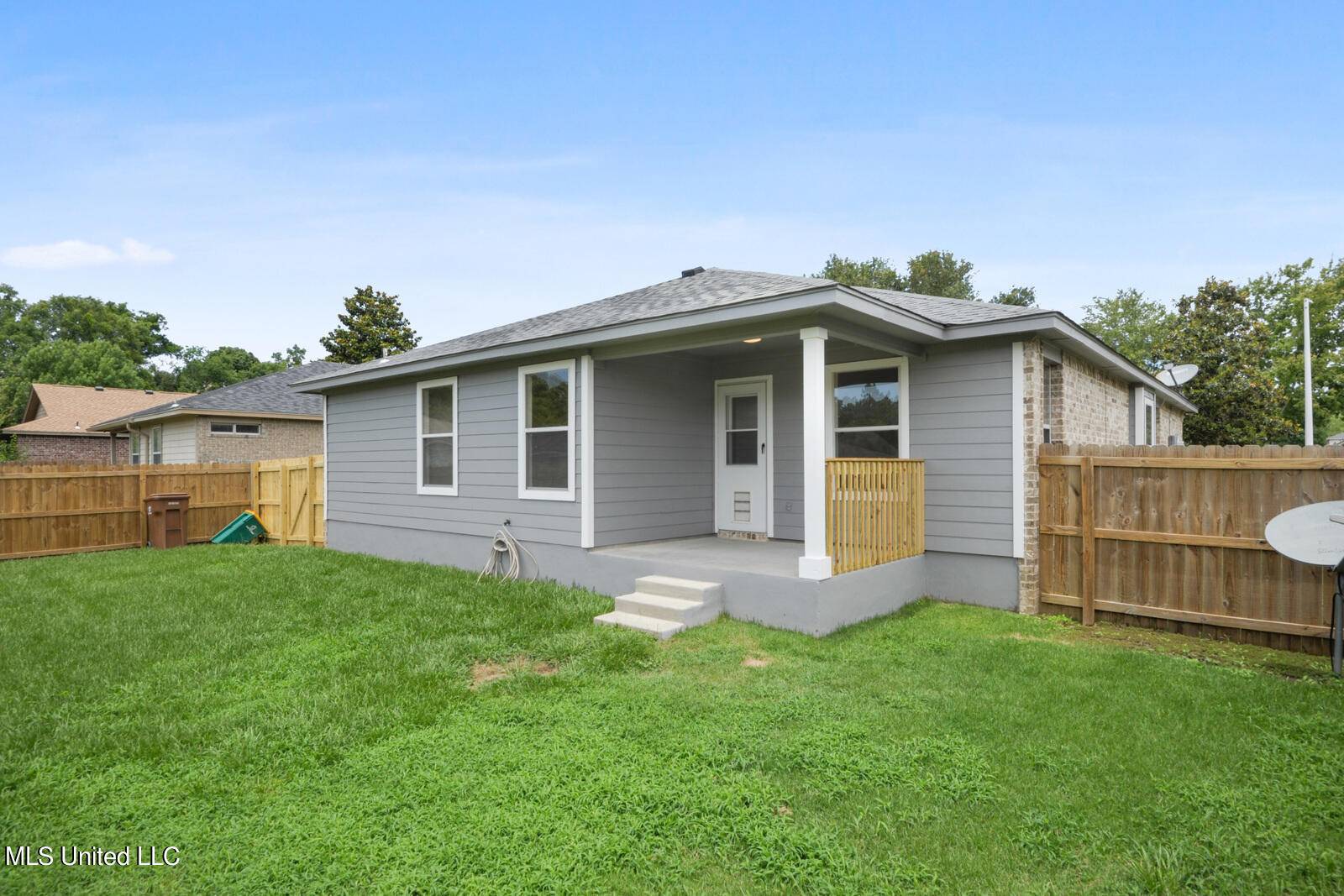 Gulfport, MS 39503,10214 English Manor Drive
