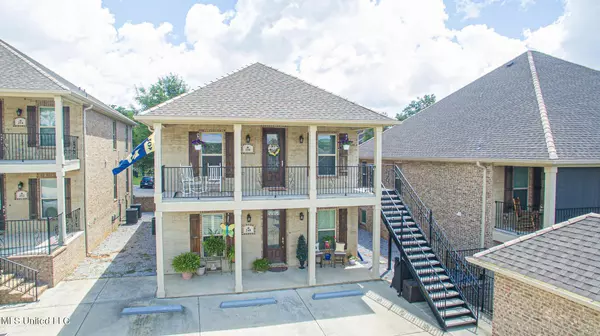 250 Fairway Villas Circle, Diamondhead, MS 39525