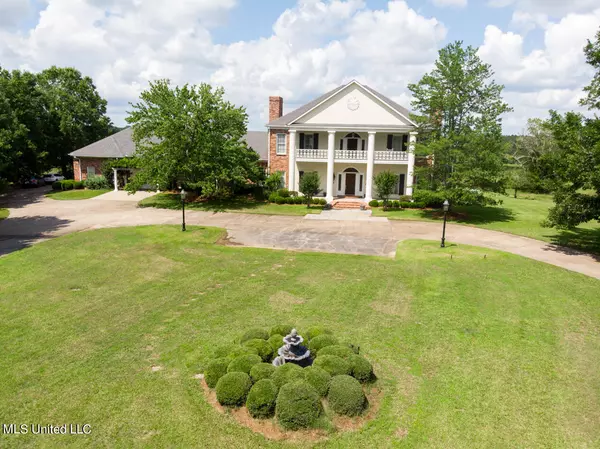 242 Highland Hills Lane, Flora, MS 39071