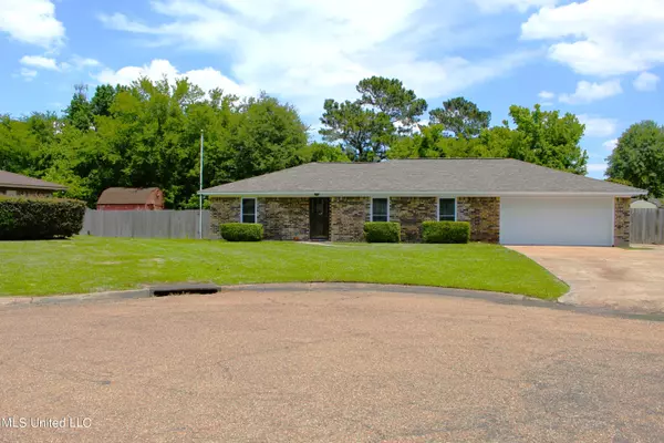 5232 Glenfair Place, Jackson, MS 39206