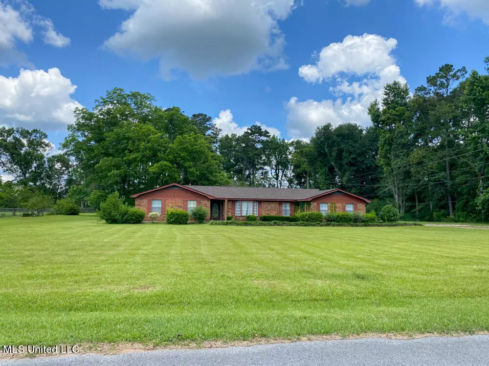 Lucedale, MS 39452,125 Susanne Street