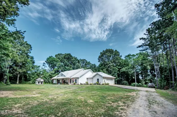 Canton, MS 39046,206 Land View Drive