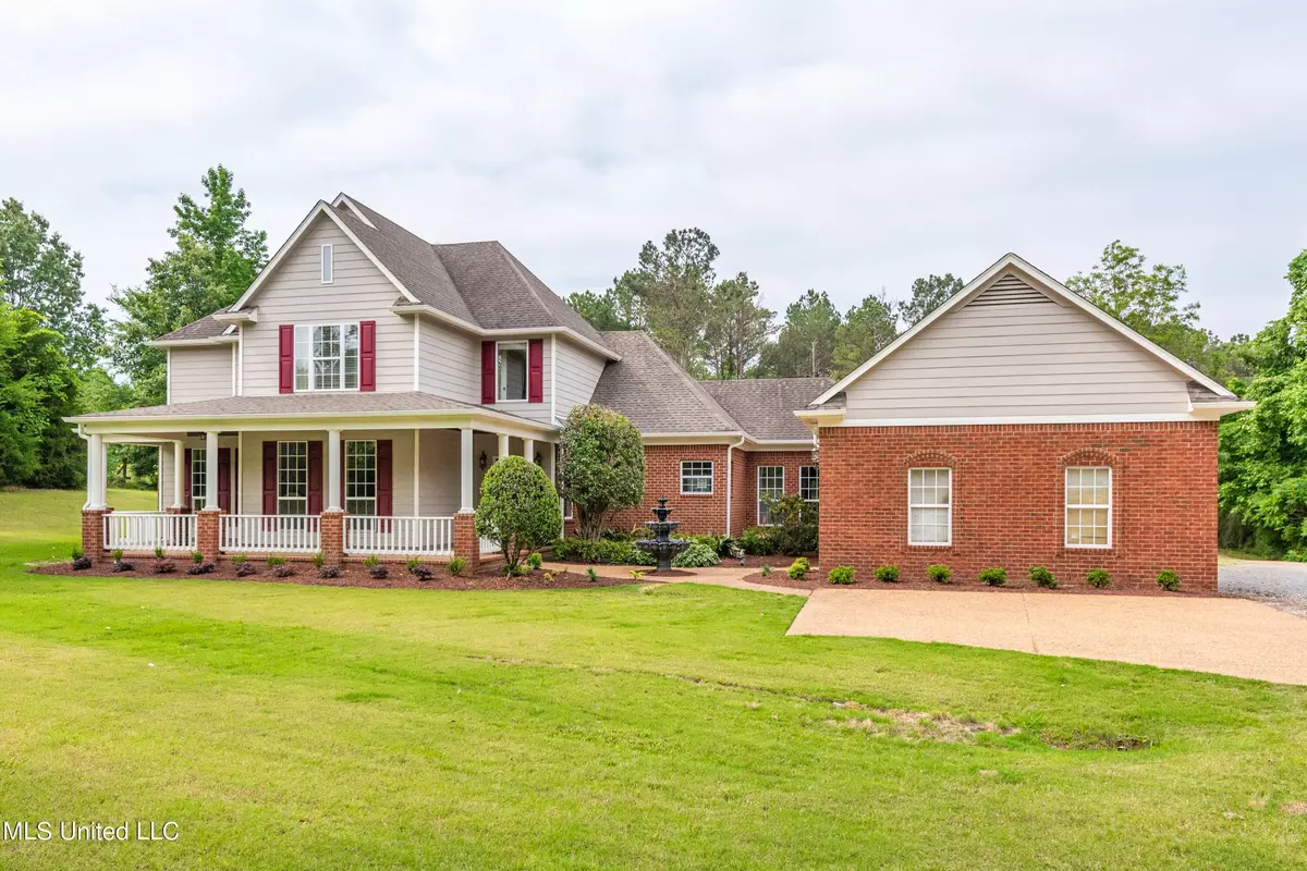 Byhalia, MS 38611,11451 Byhalia Road