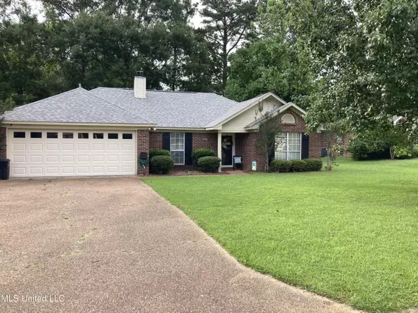 677 Southern Oak Drive, Florence, MS 39073