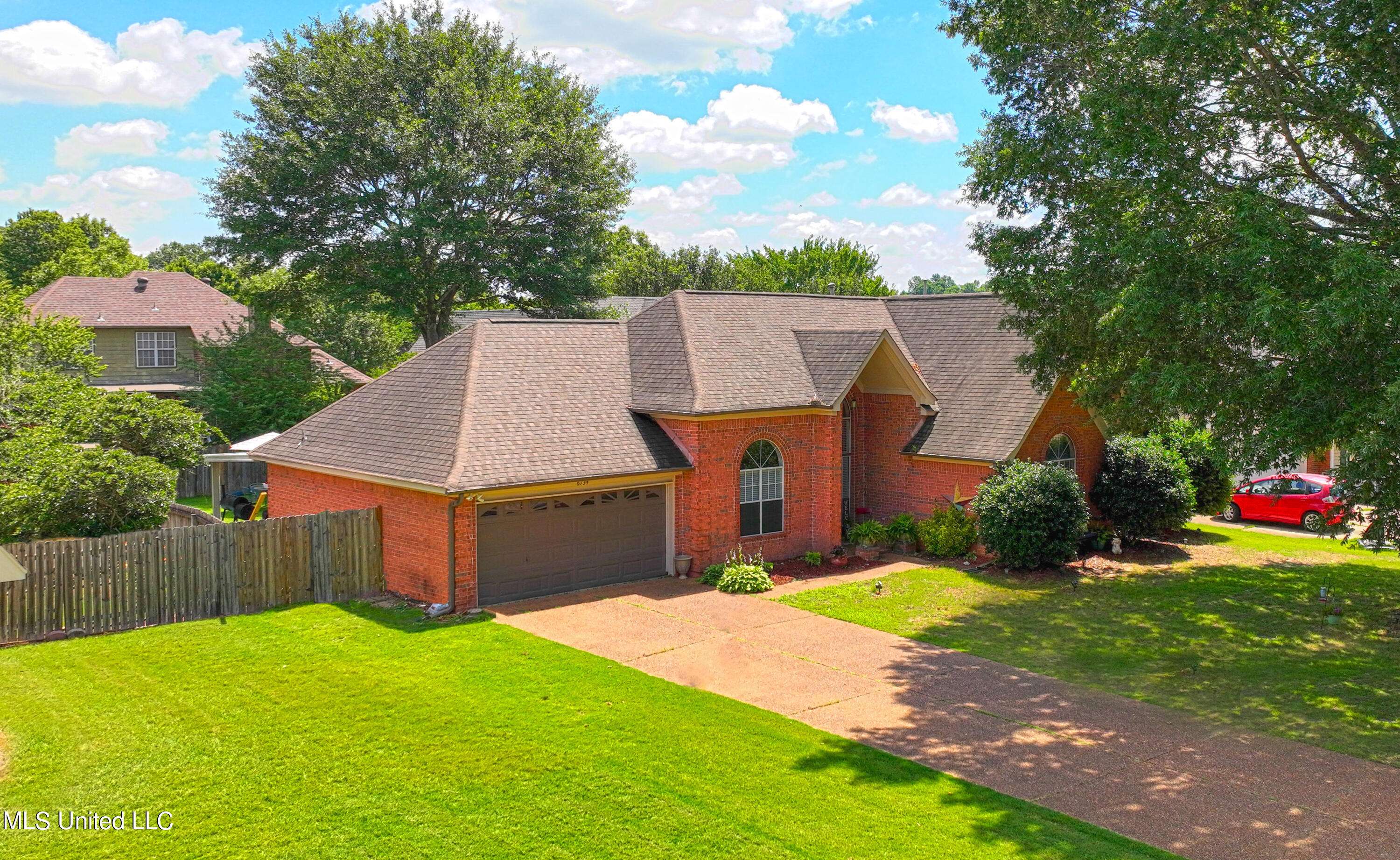 6734 Oak Forest Drive, Olive Branch, MS 38654