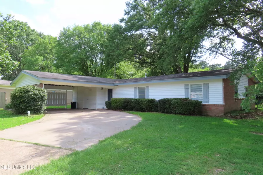 713 Berkshire Street, Clinton, MS 39056