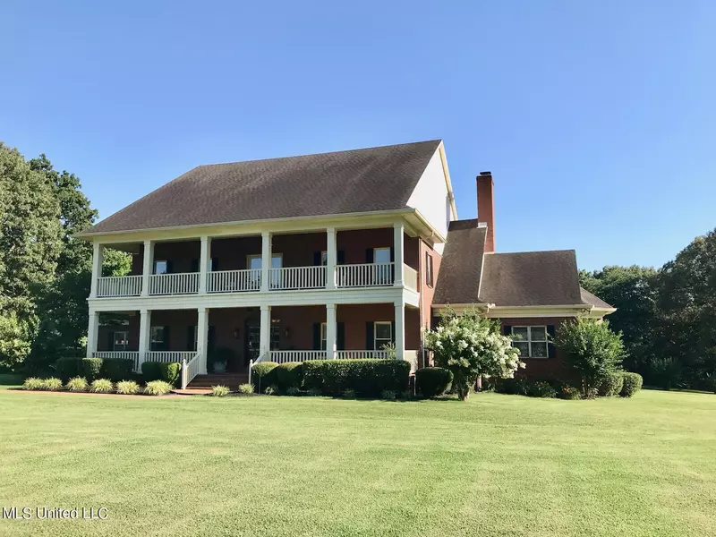 618 Brooks Chapel Road, Coldwater, MS 38618