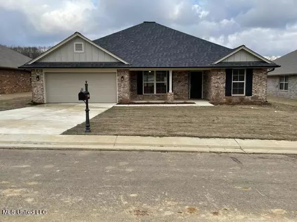 2566 Rutherford Drive, Southaven, MS 38672