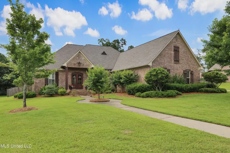 252 Lake Circle, Madison, MS 39110