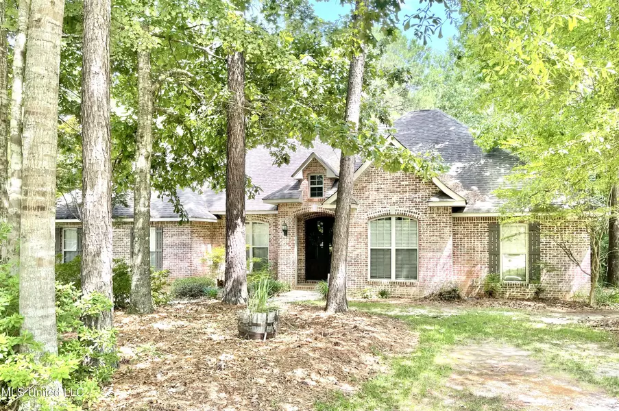 103 Red Oak Point, Petal, MS 39465