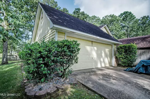 Byram, MS 39272,35 Brock Drive