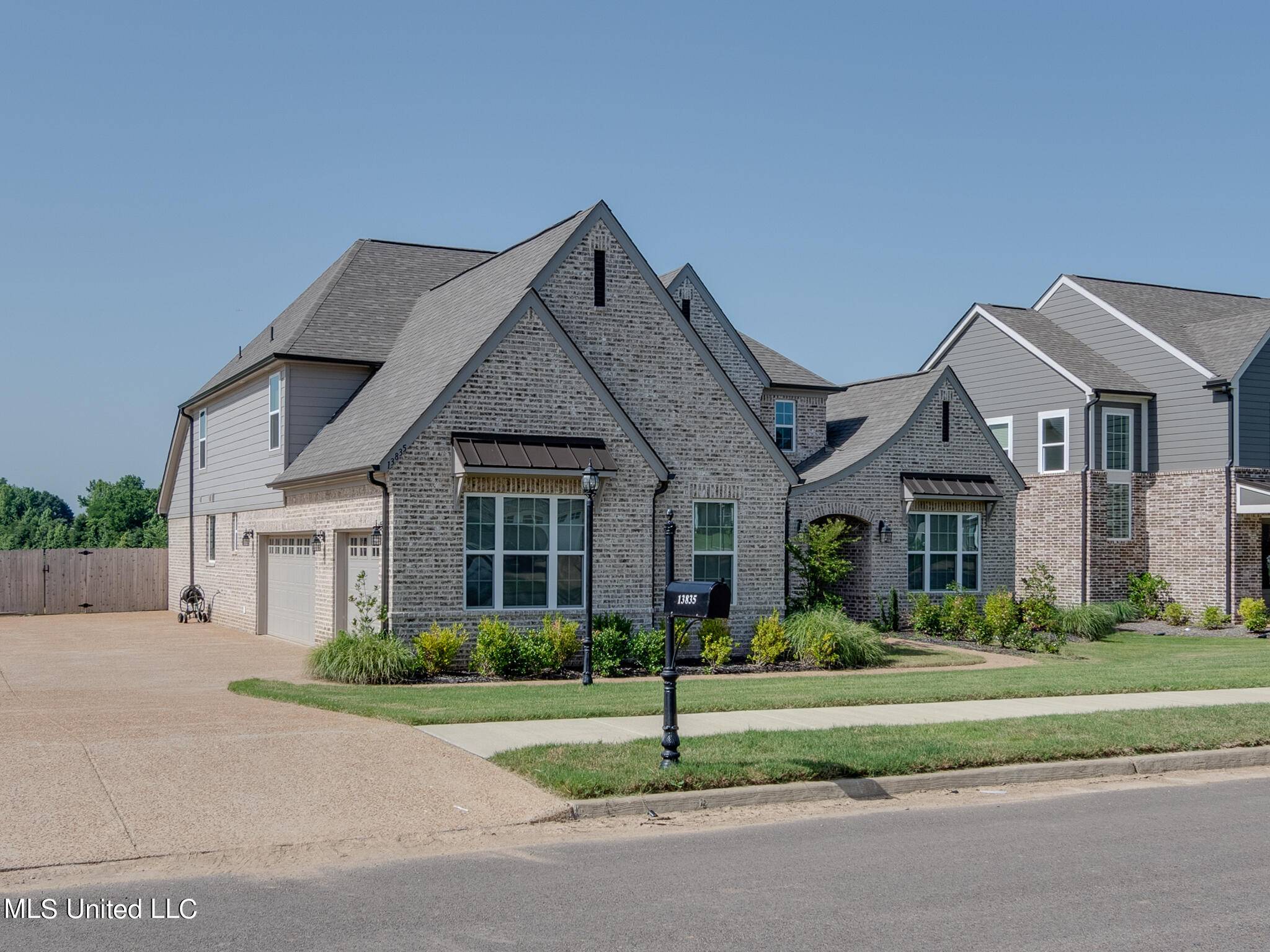 13835 Highlands Crest Drive, Olive Branch, MS 38654