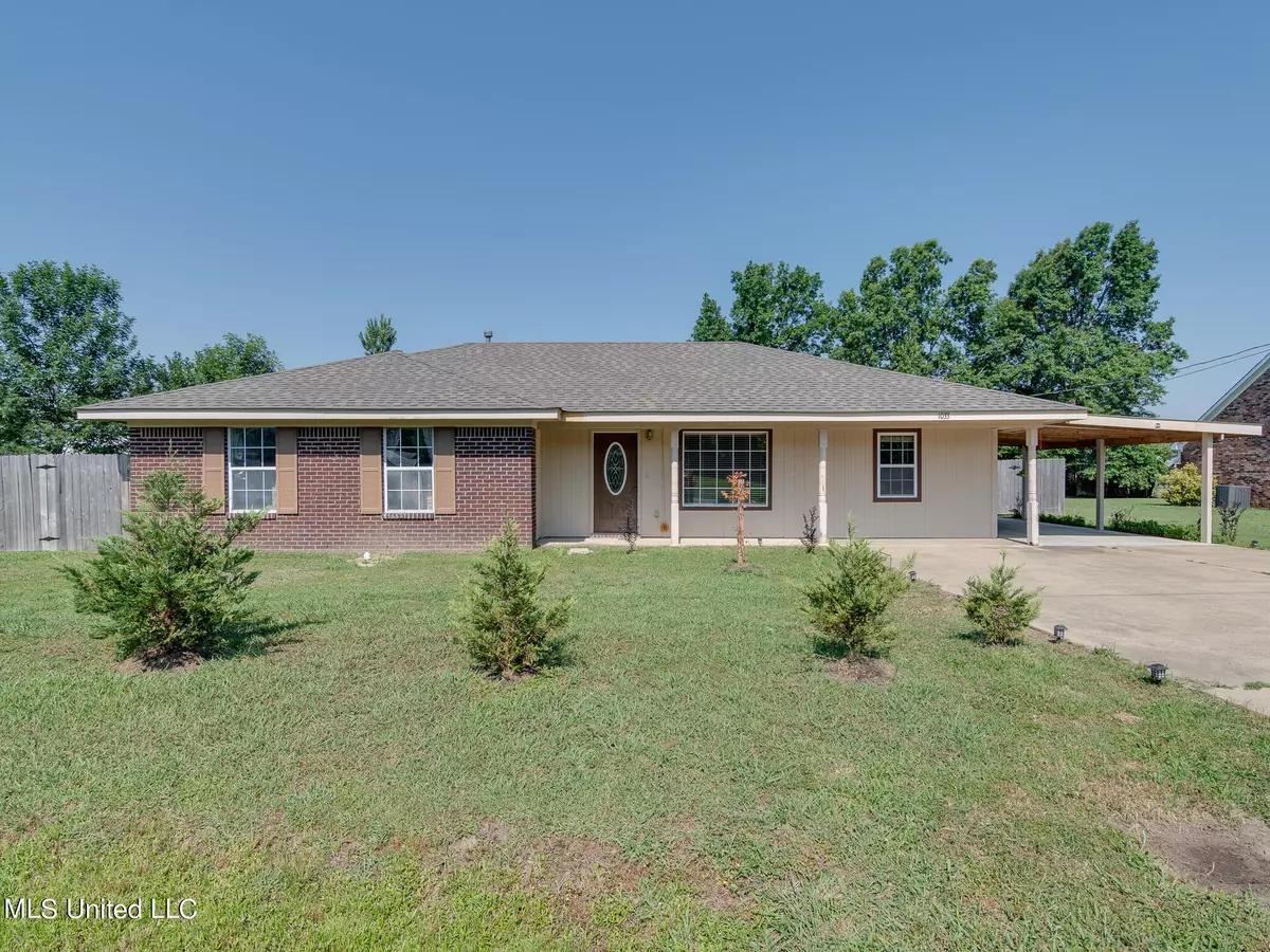 Tunica, MS 38676,1033 Cedar Cove