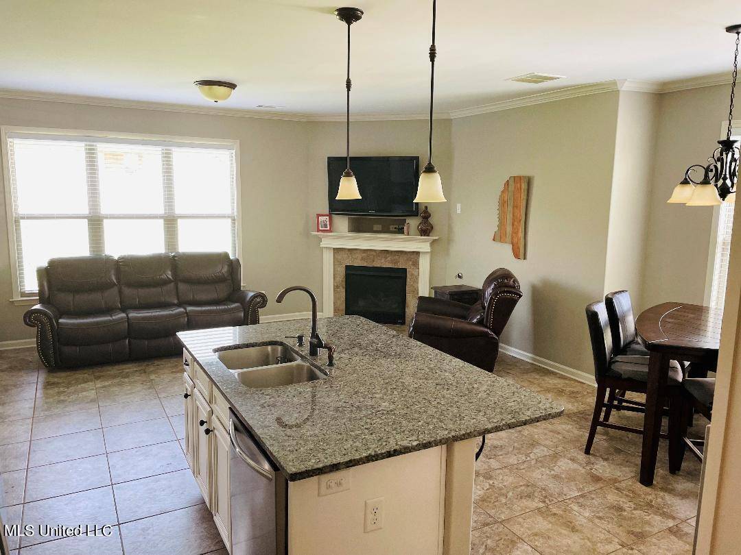 Olive Branch, MS 38654,6309 N Bear Cove