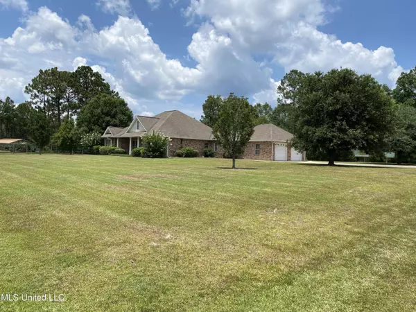 Poplarville, MS 39470,7 Red Oak Lane