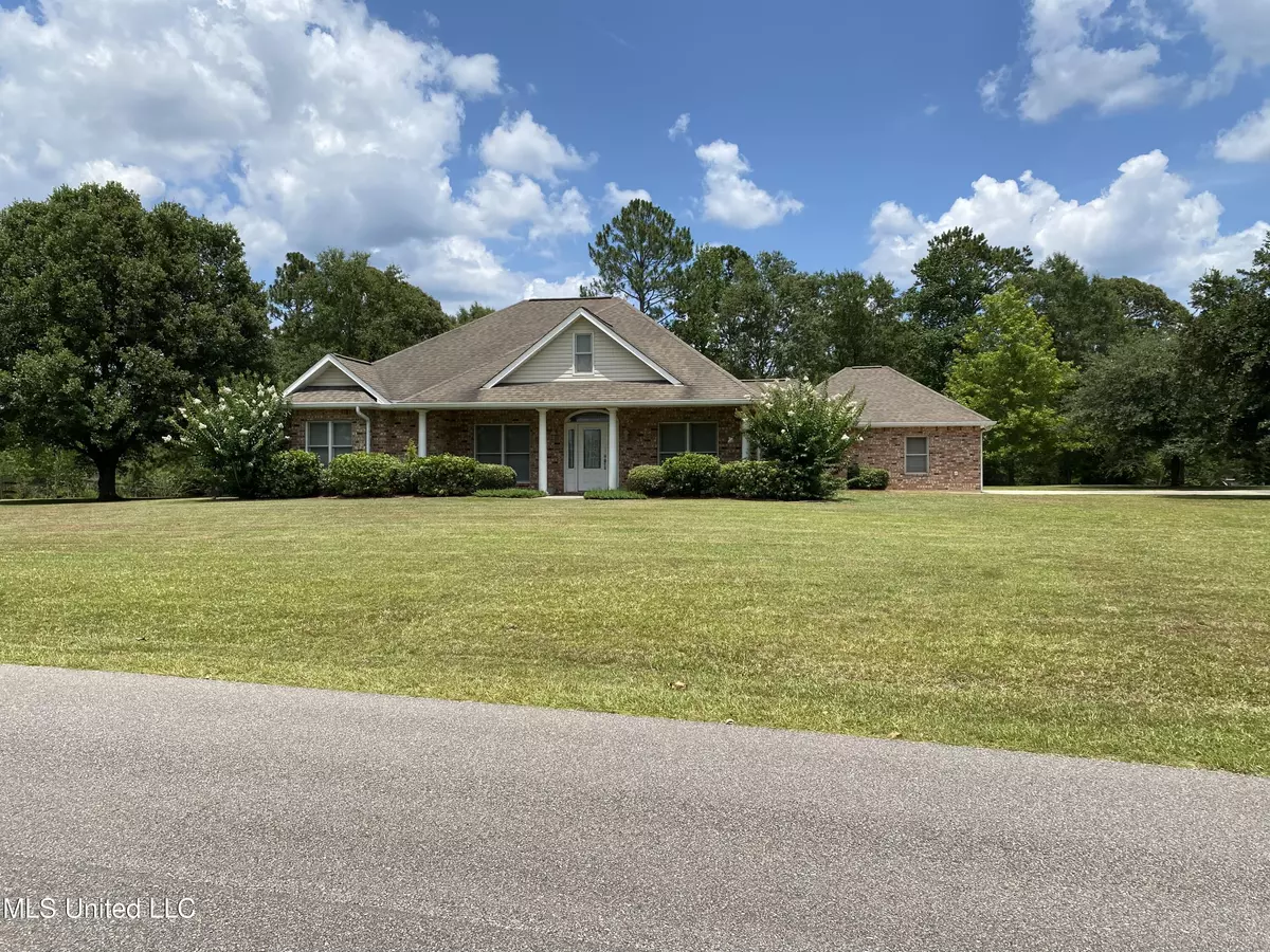 Poplarville, MS 39470,7 Red Oak Lane