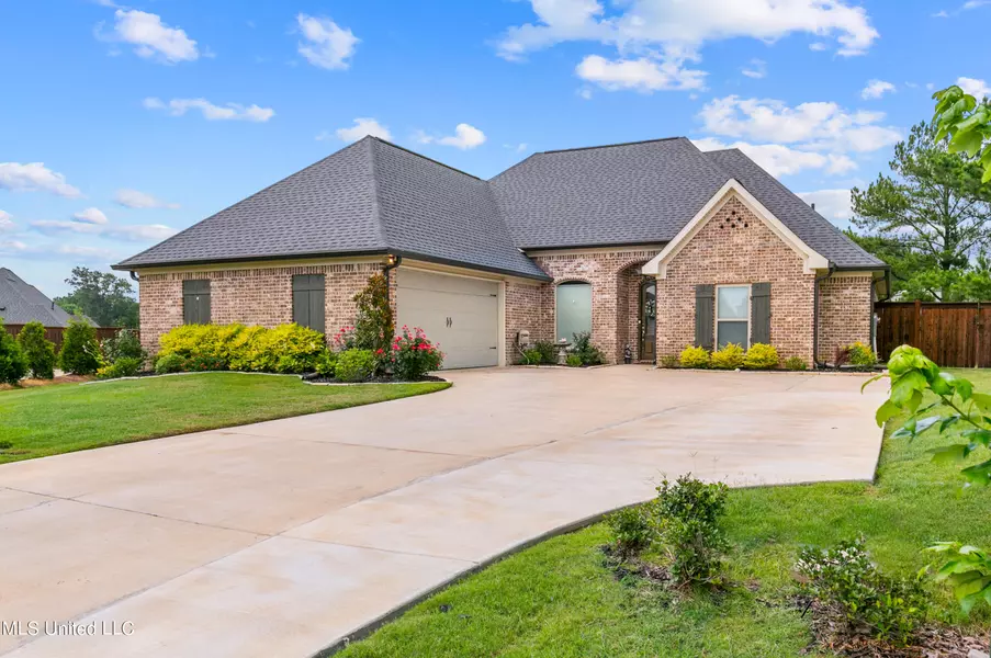 413 Duke Court, Flowood, MS 39232