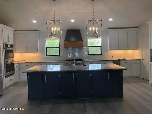 17727 Highway 465, Vicksburg, MS 39183