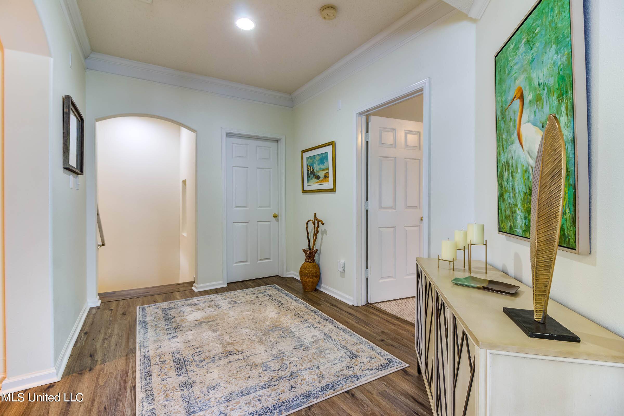 Gulfport, MS 39507,2252 Beach Drive #1105