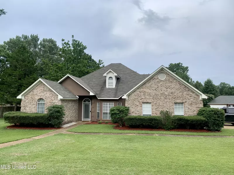 2206 Pinehaven Drive, Flowood, MS 39232