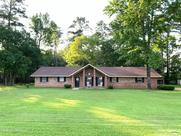 1684 Old Highway 80, Forest, MS 39074