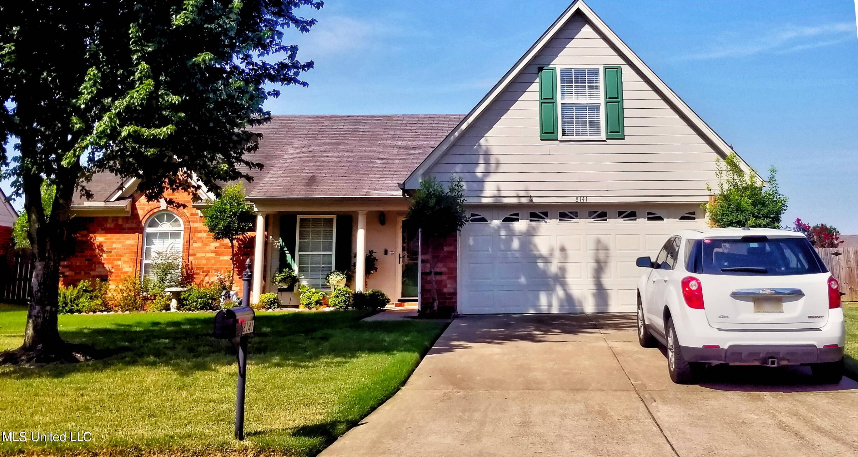 8141 Mary Payton Drive, Southaven, MS 38671