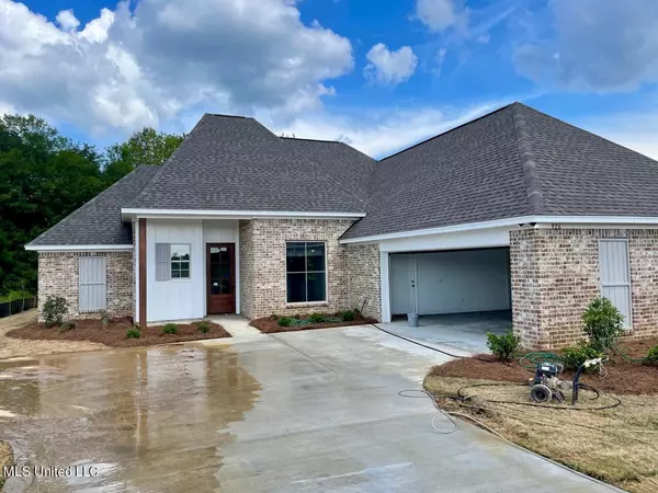 926 Glenwild Circle, Canton, MS 39046