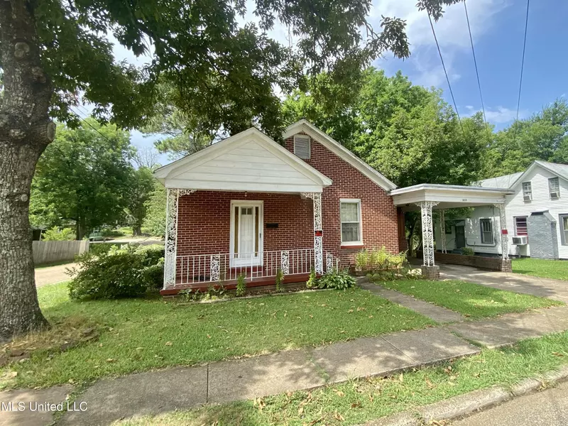 312 Oak Street, New Albany, MS 38652