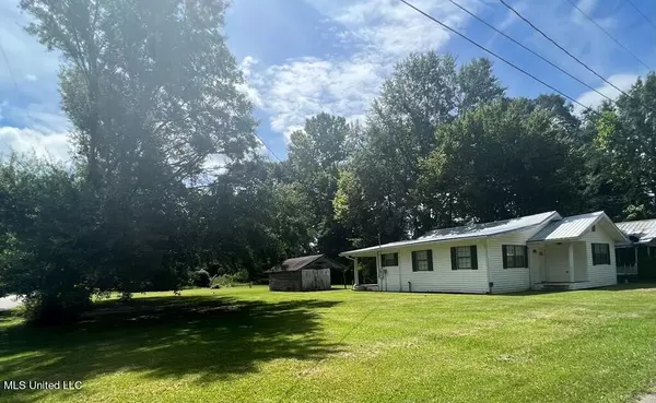 114 N Steele Avenue, Picayune, MS 39466