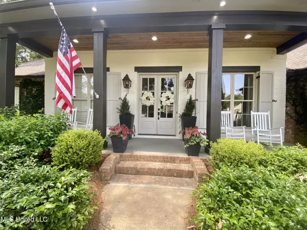 Madison, MS 39110,107 Waywood Cove