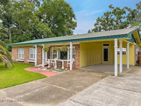 312 Church Avenue, Long Beach, MS 39560