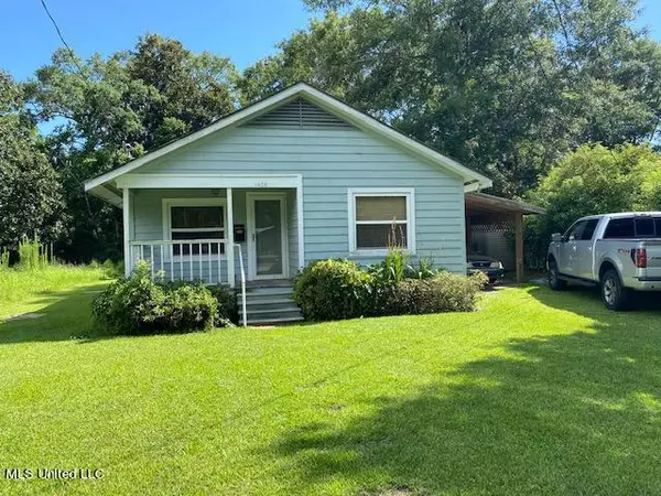 1406 Polk Avenue, Pascagoula, MS 39567