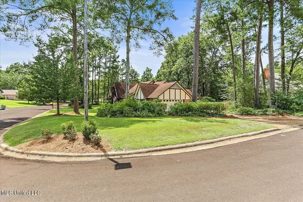 Pearl, MS 39208,750 Pine Valley