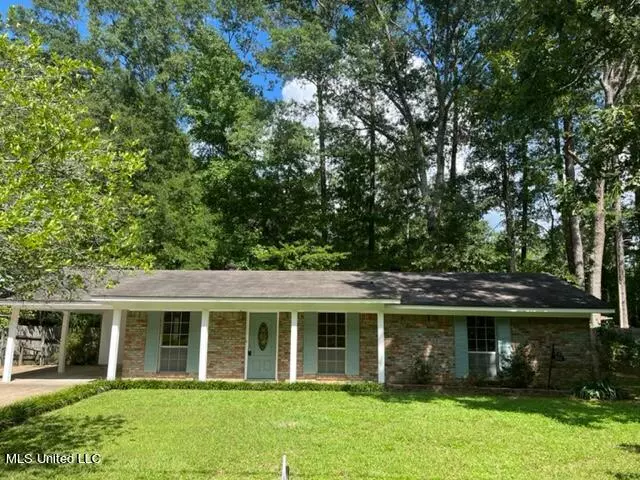 503 Wallace Street, Mendenhall, MS 39114