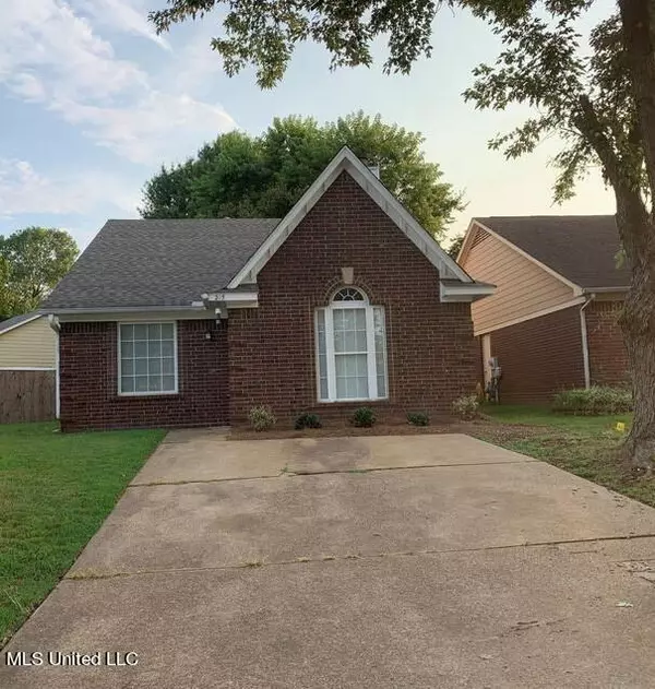 215 Guthrie Drive, Southaven, MS 38671