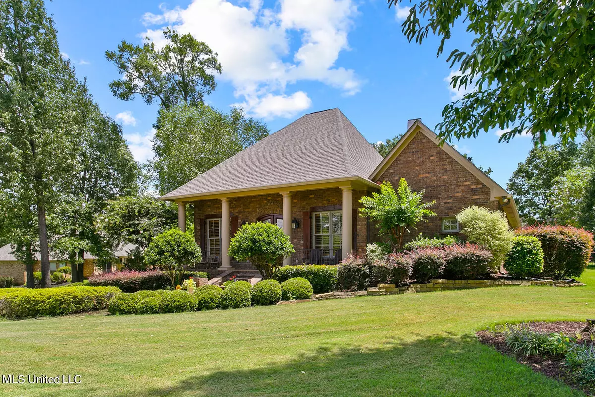 Madison, MS 39110,102 Thornberry Cove