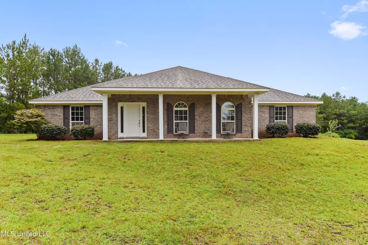 Mchenry, MS 39561,1018 W Mchenry Road