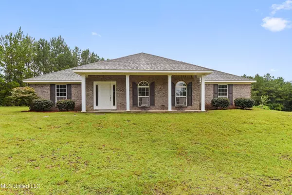 1018 W Mchenry Road, Mchenry, MS 39561