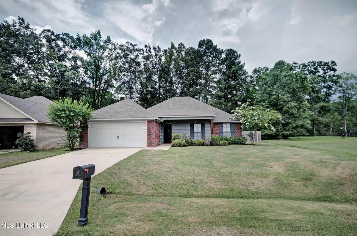 Terry, MS 39170,375 Greystone Pointe